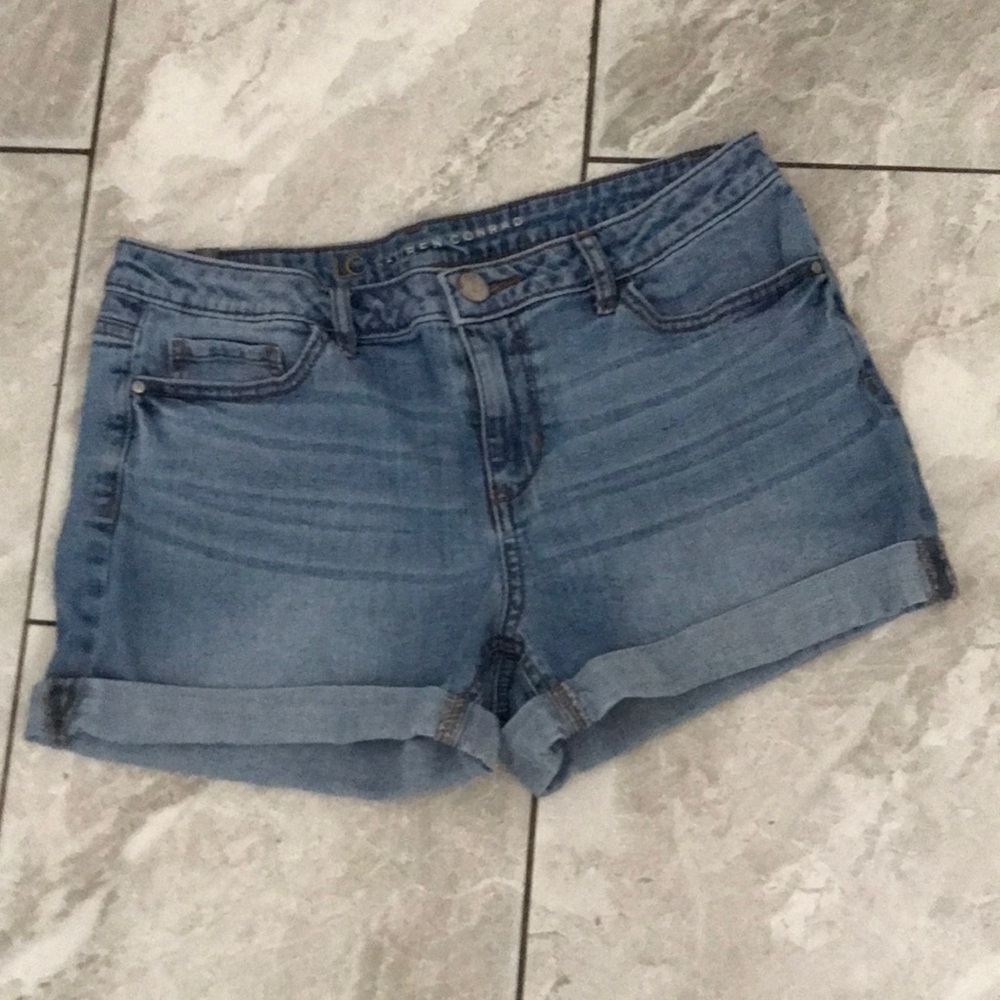 LC Lauren Conrad Light Medium Wash Denim Blue Women's Shorts | 10